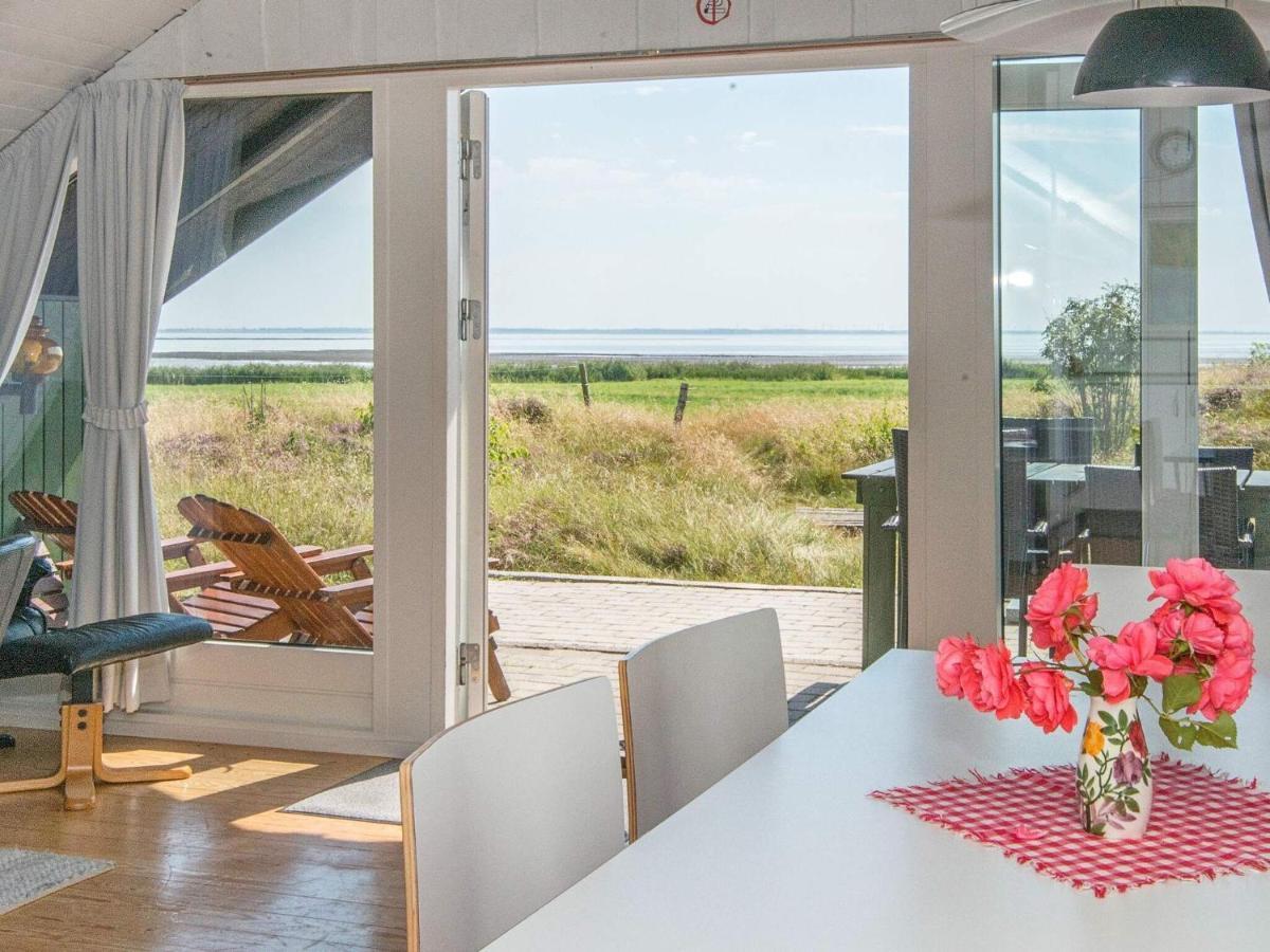 6 Person Holiday Home In R M Tagholm Εξωτερικό φωτογραφία